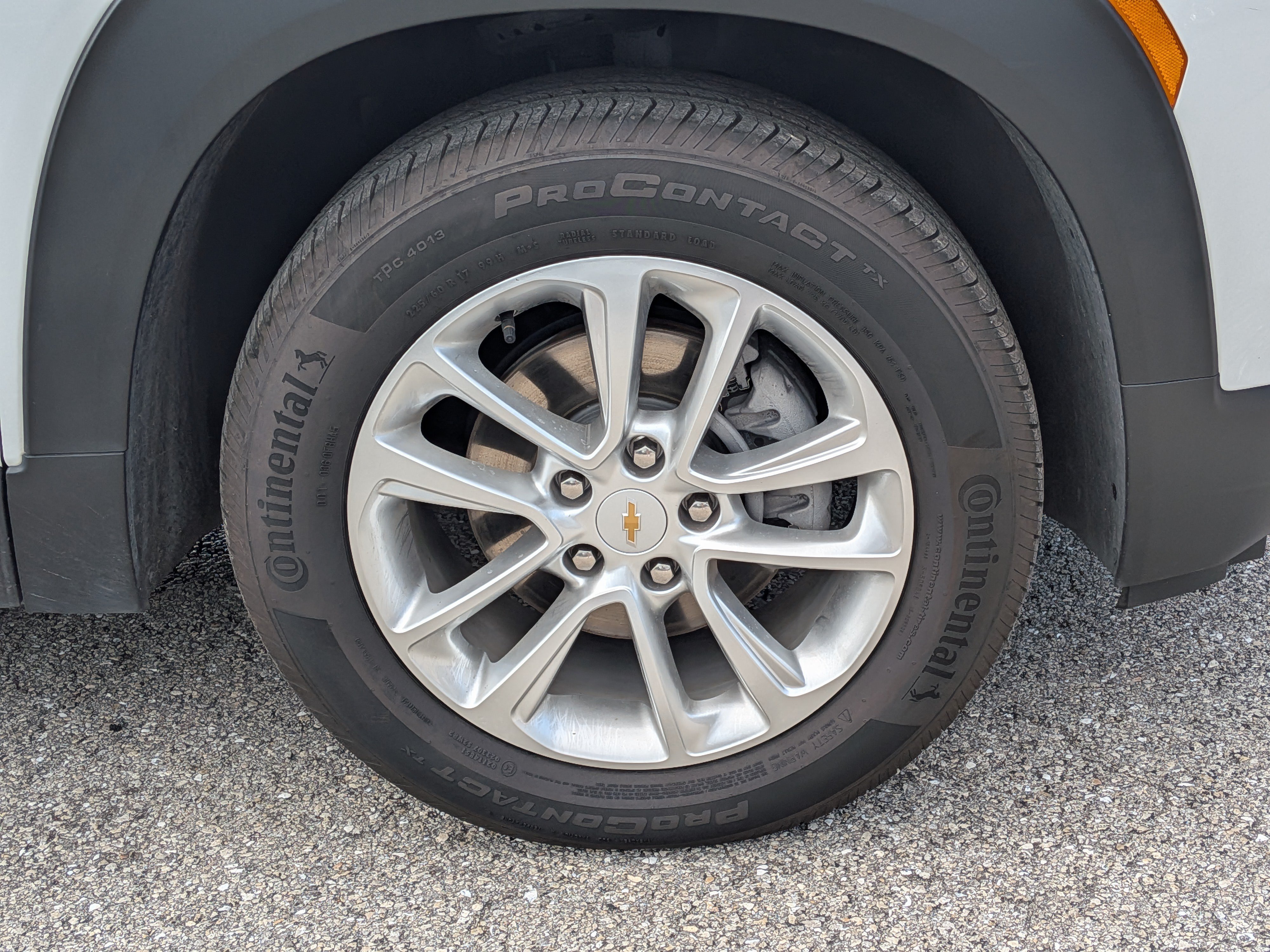 Used 2025 Chevrolet TrailBlazer LS w/ LS Convenience Package FWD image 11