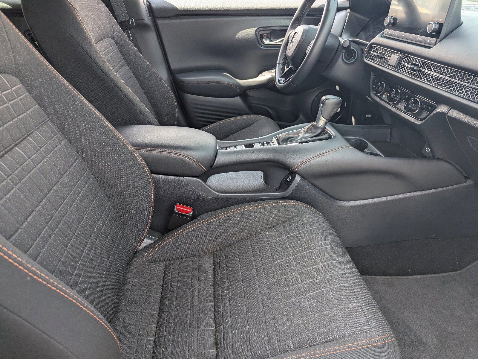 Used 2024 Honda HR-V Sport image 12