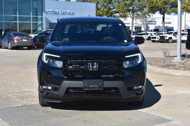 Used 2025 Honda Ridgeline Black Edition image 2