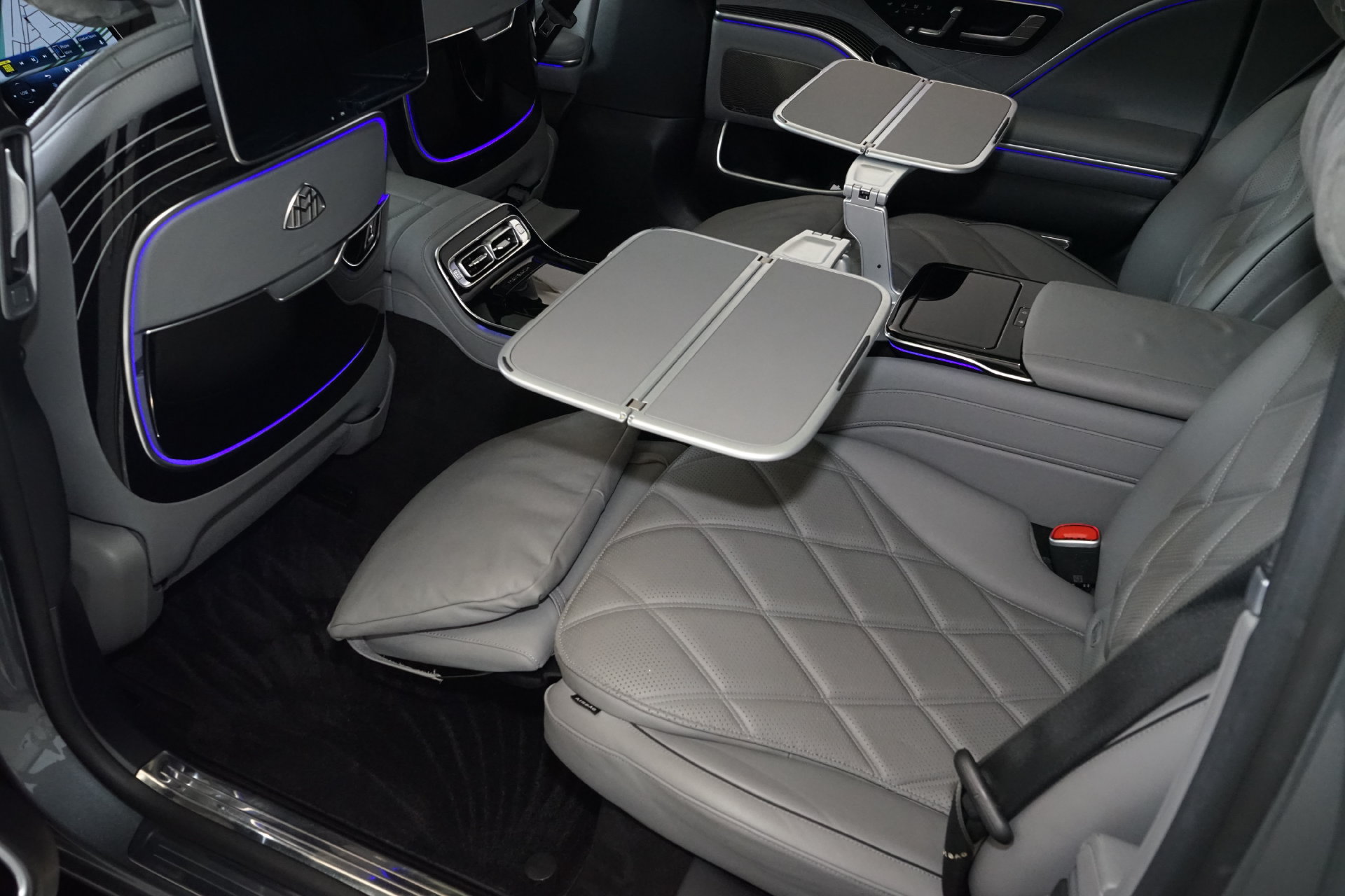 Used 2024 Mercedes-Benz Maybach S 580 4MATIC image 24