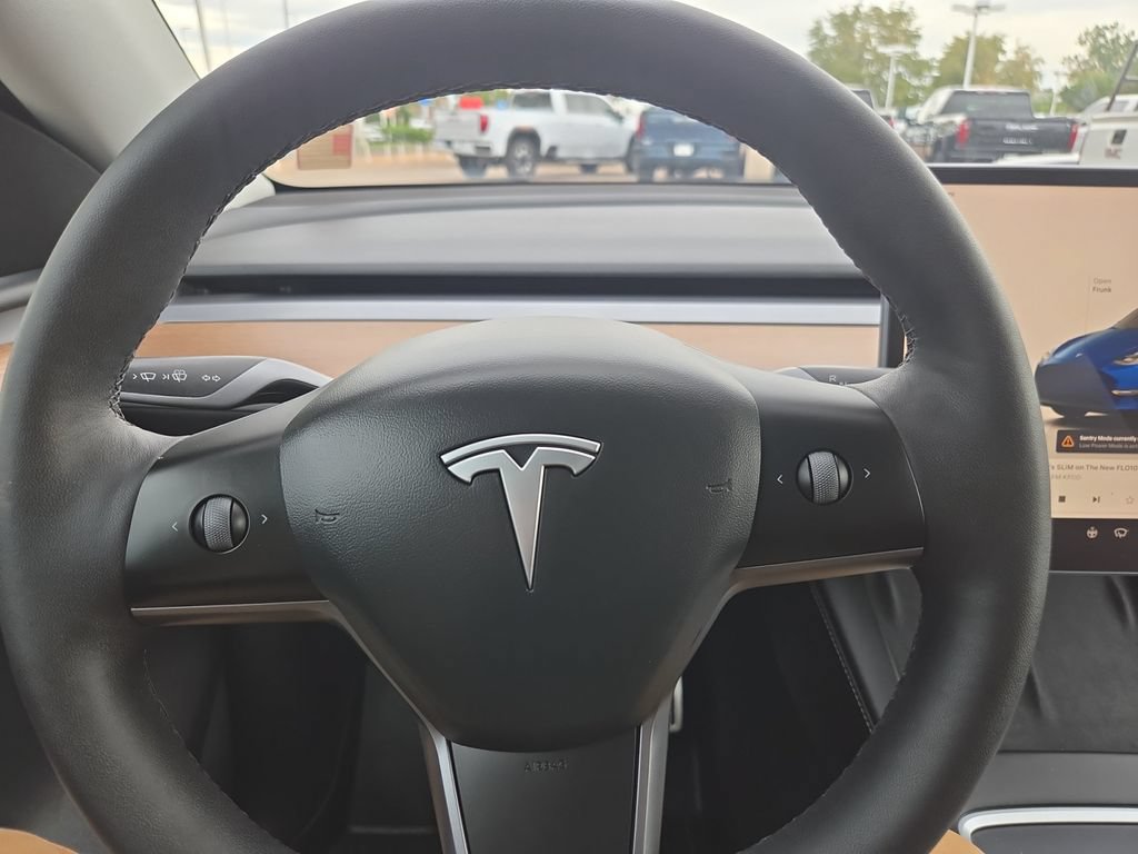 Used 2022 Tesla Model Y Performance AWD/4WD image 21