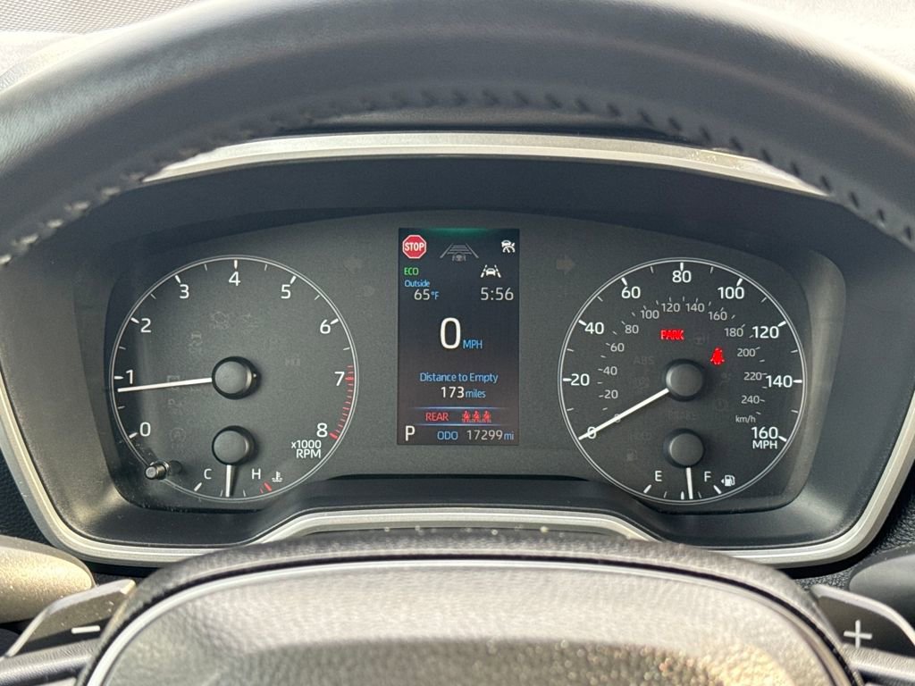 Used 2025 Toyota Corolla SE image 16