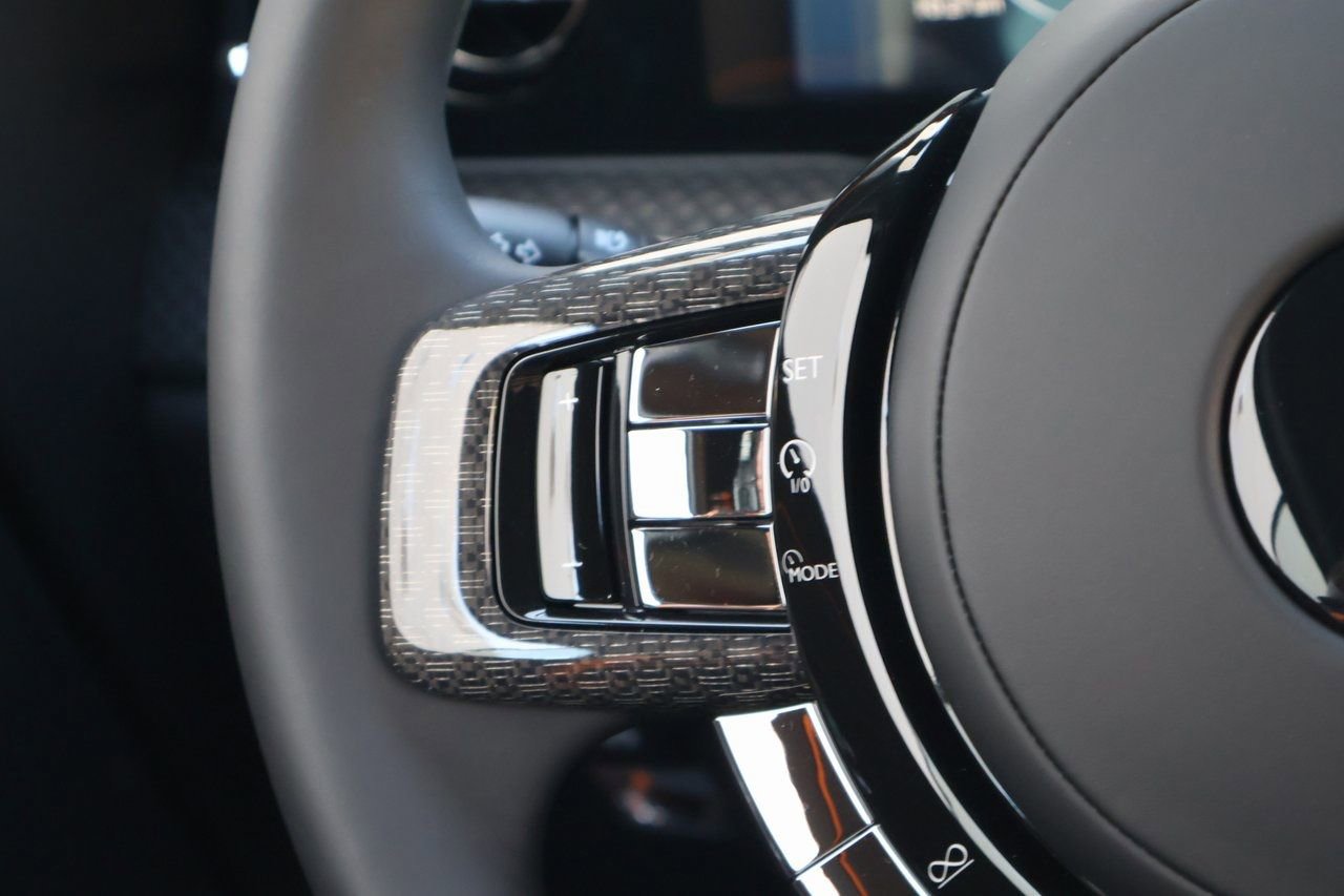 New 2026 Rolls-Royce Spectre Black Badge image 25