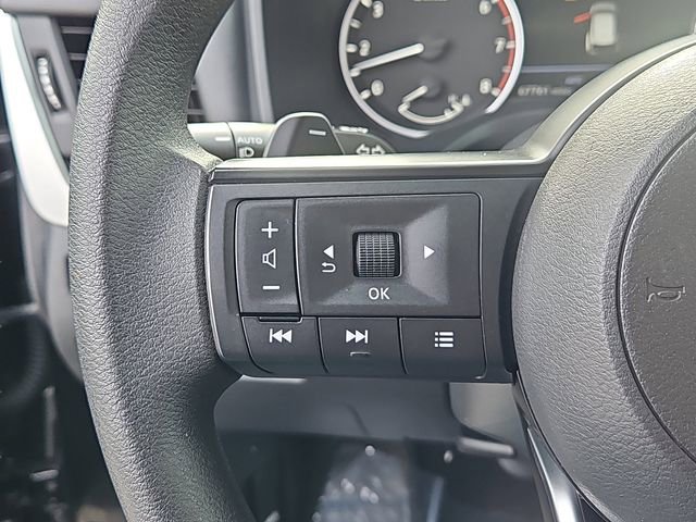 Used 2021 Nissan Rogue S image 21