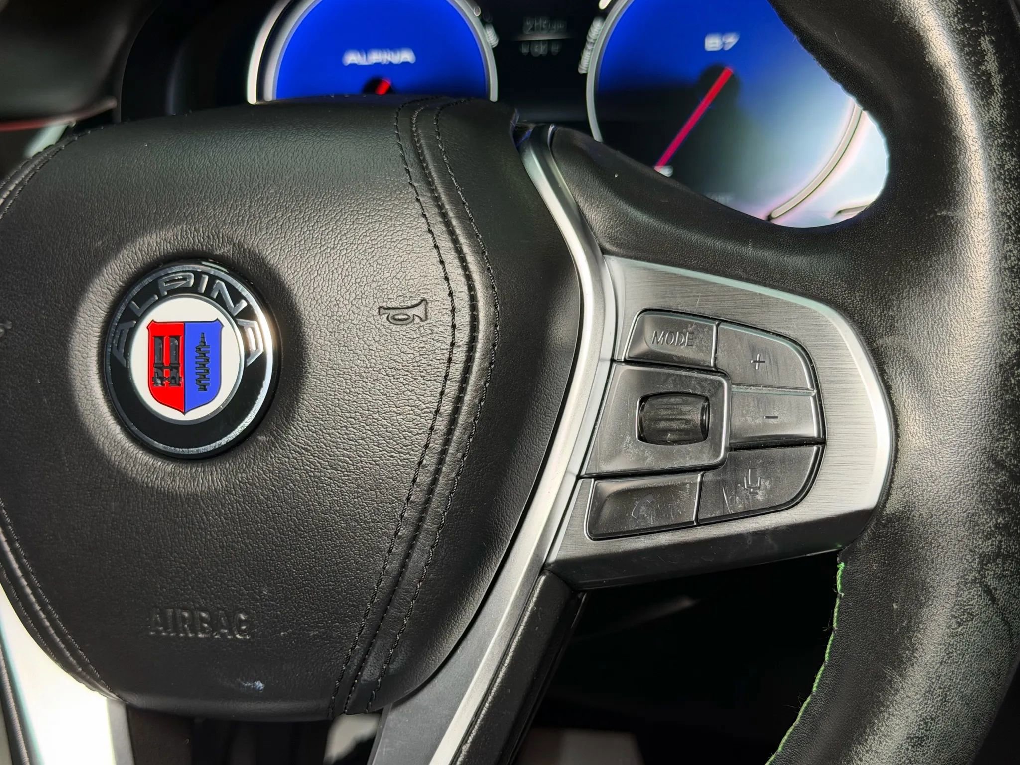 Used 2017 BMW 750i xDrive image 51