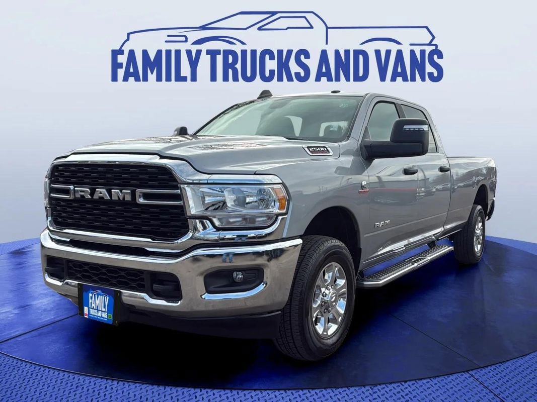Used 2024 RAM 2500 Big Horn AWD/4WD image 1