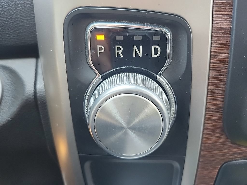 Used 2019 RAM 1500 Laramie w/ Convenience Group RWD image 4