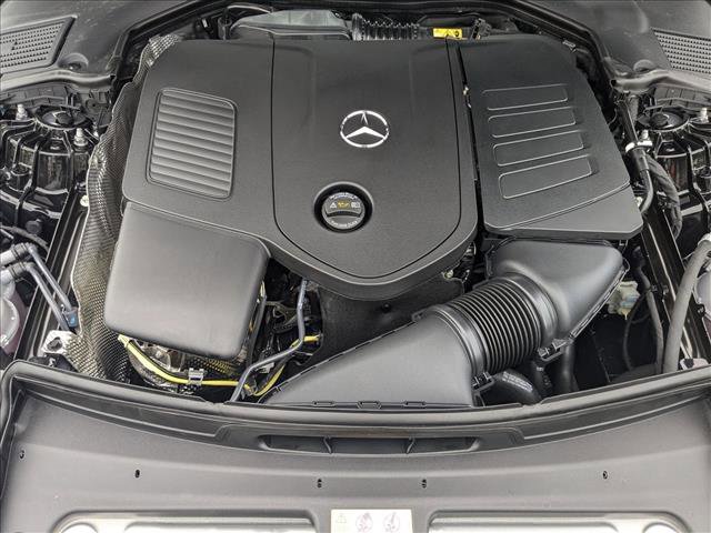Used 2025 Mercedes-Benz C 300 Sedan image 15