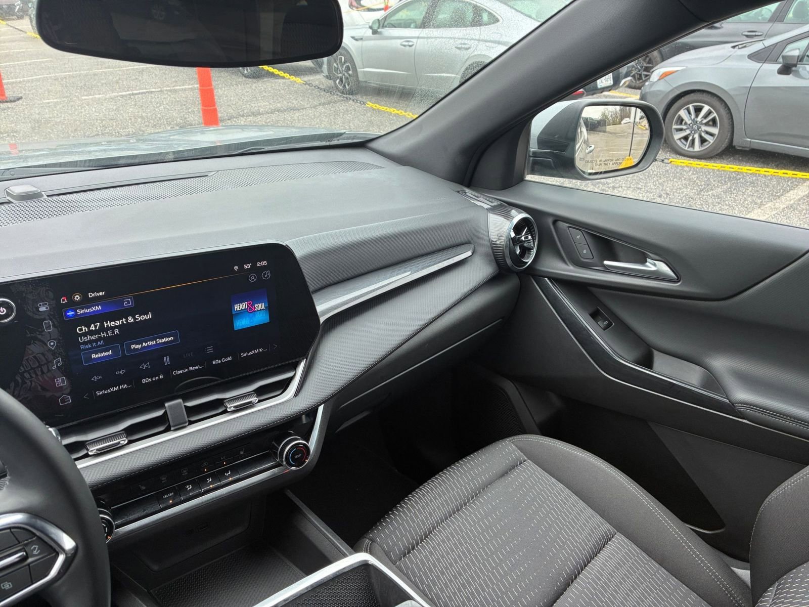 Used 2025 Chevrolet Equinox LT FWD image 30