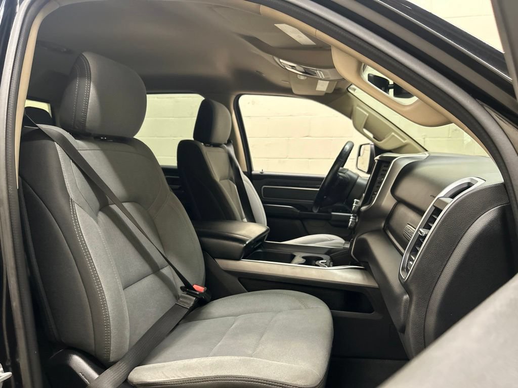 Used 2020 RAM 1500 Big Horn AWD/4WD image 10