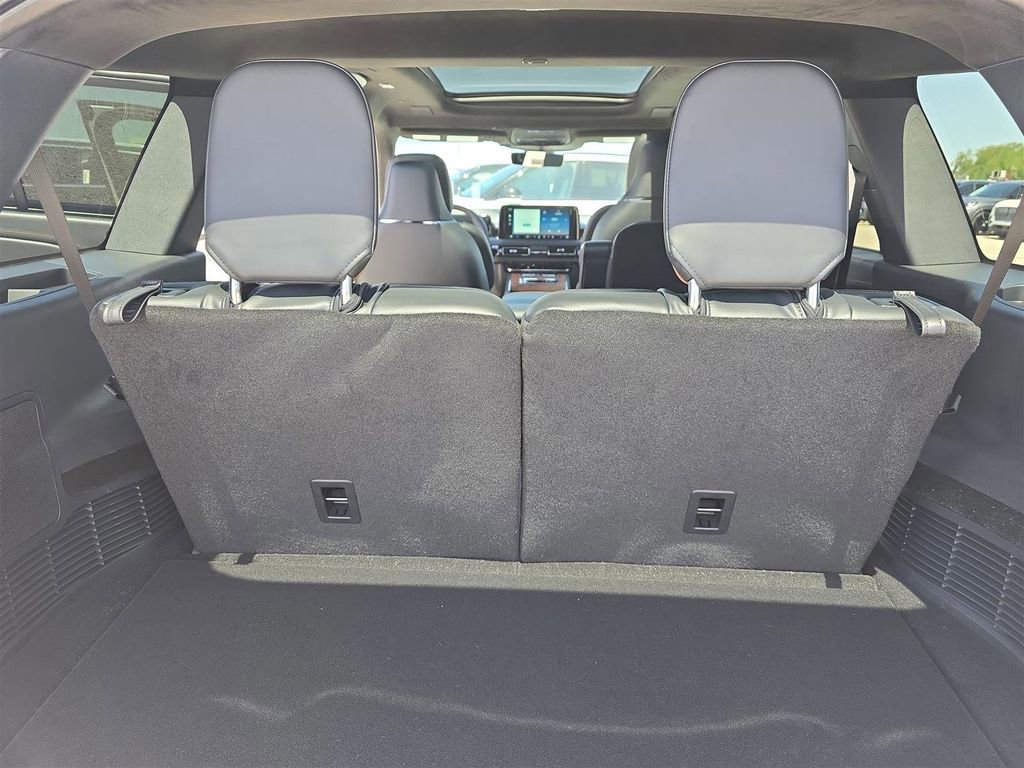 New 2025 Lincoln Aviator Black Label image 28