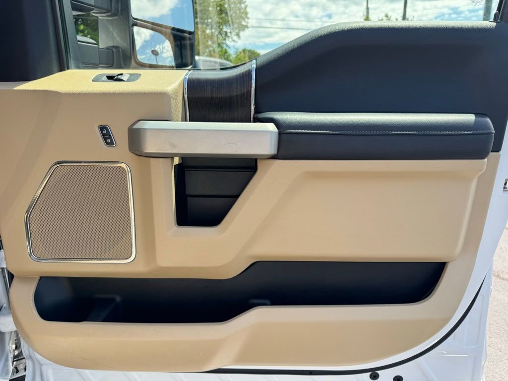 Used 2021 Ford F250 Lariat w/ Lariat Value Package image 25