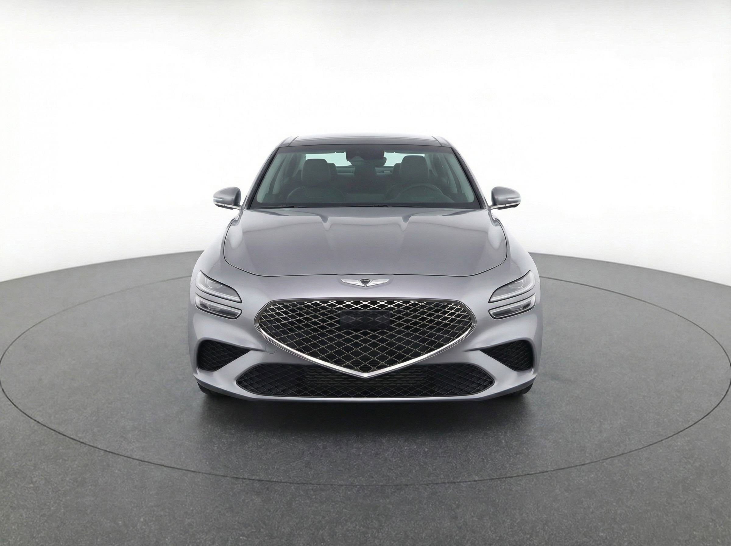 Used 2025 Genesis G70 2.5T AWD/4WD image 2