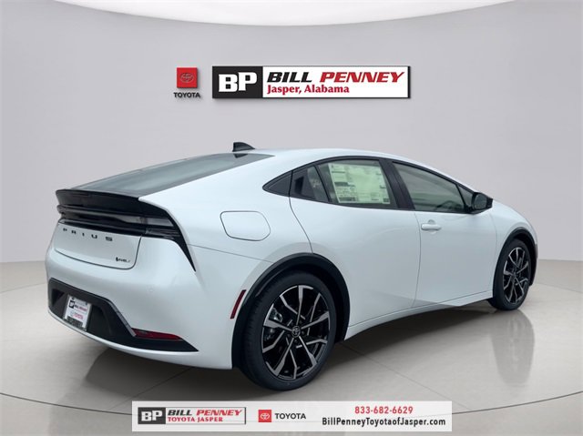 New 2026 Toyota Prius Plug-In Hybrid image 5