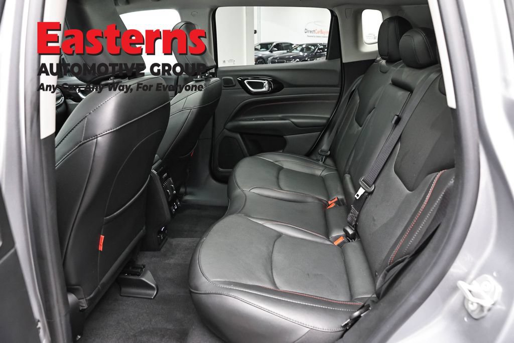 Used 2022 Jeep Compass Trailhawk w/ Trailhawk Elite Group AWD/4WD image 23