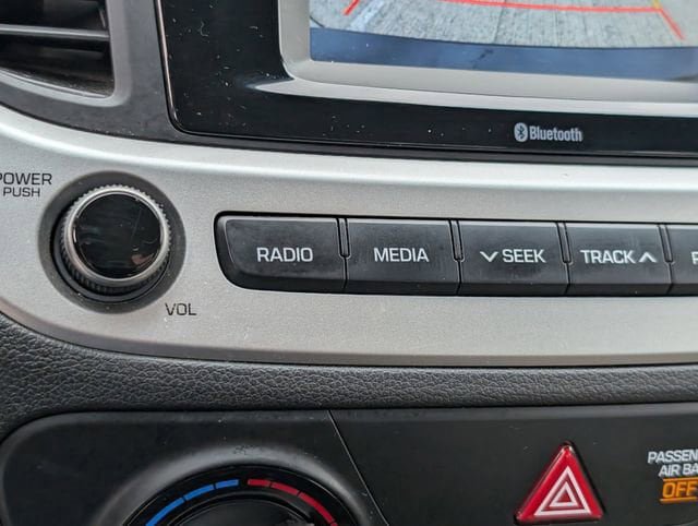 Used 2022 Hyundai Accent SE FWD image 16