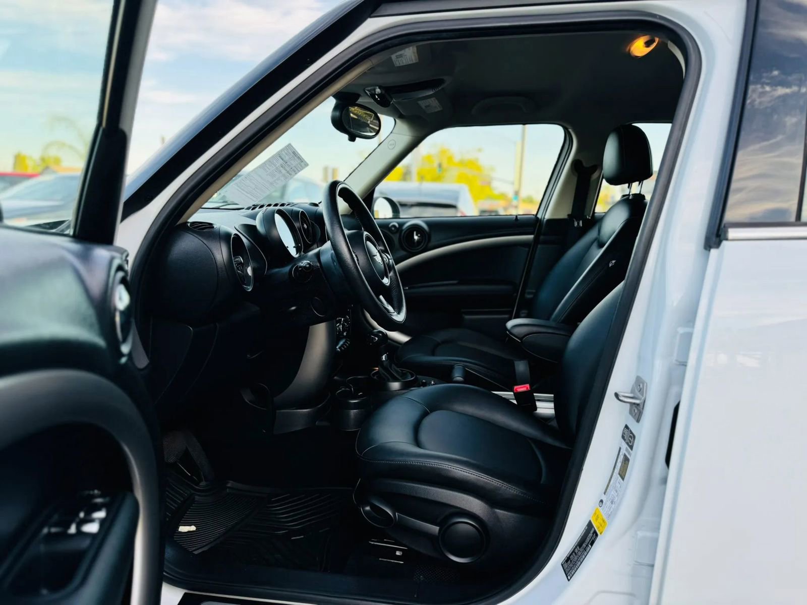 Used 2014 MINI Cooper Countryman FWD image 10