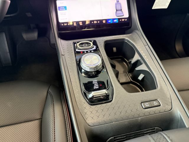 New 2025 Jeep Wagoneer S Launch Edition AWD/4WD image 30