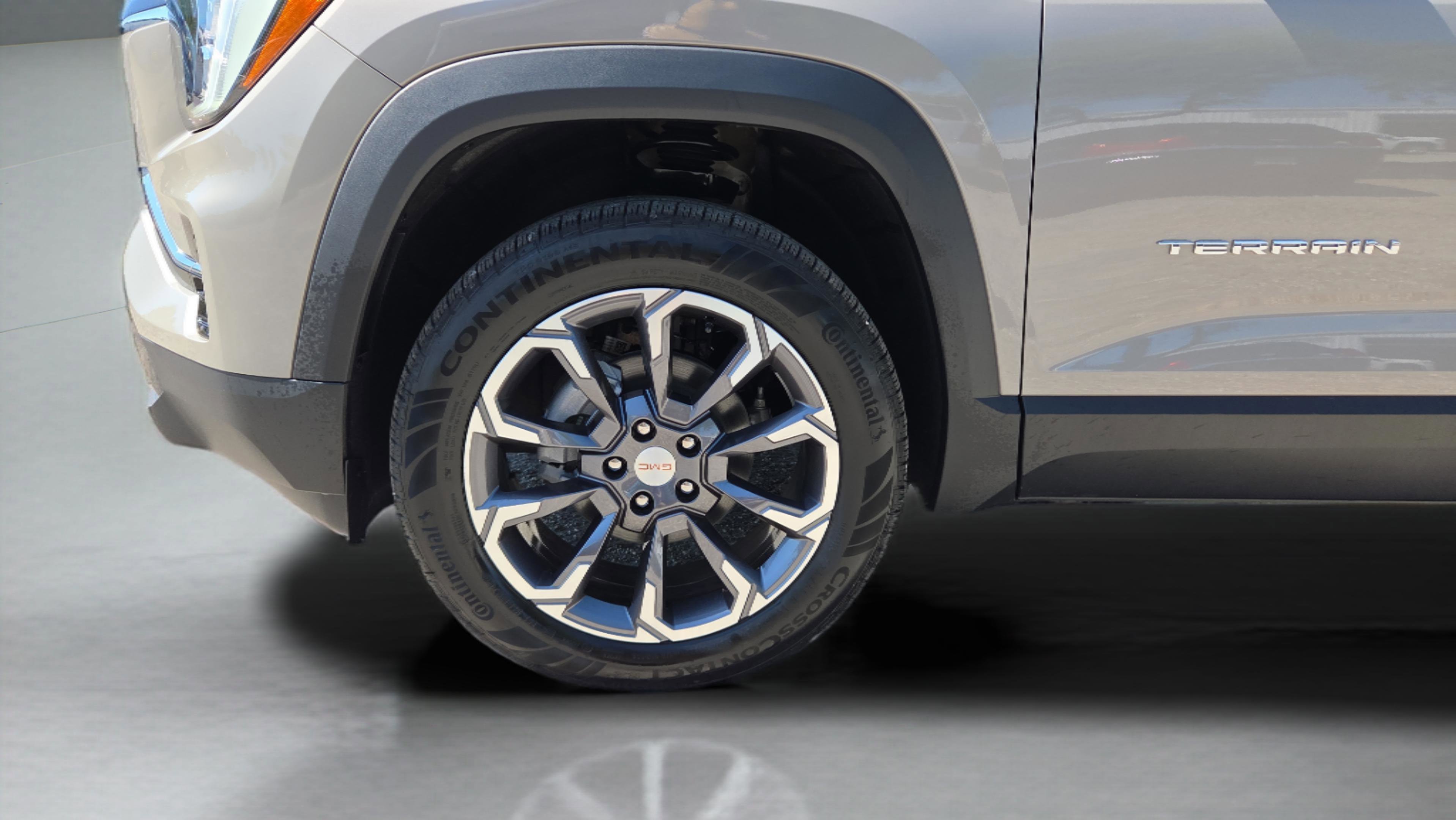 New 2026 GMC Terrain Elevation w/ Elevation Premium Package AWD/4WD image 30