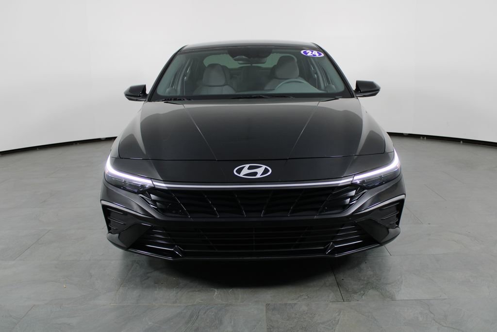 Certified 2024 Hyundai Elantra SEL FWD image 14