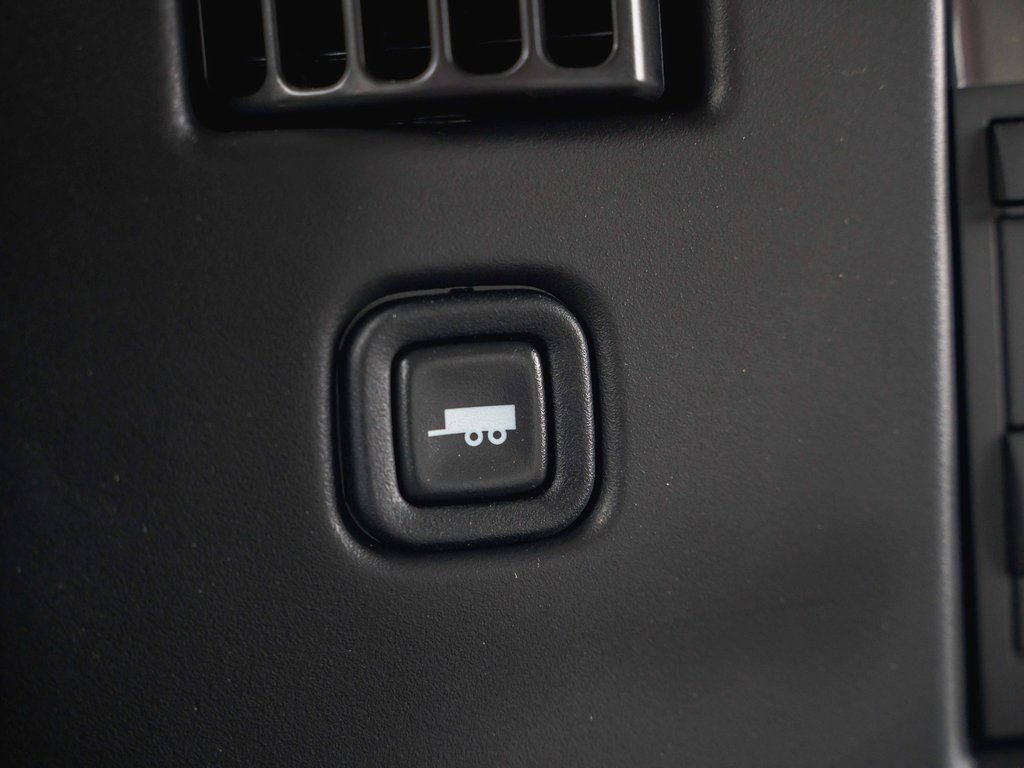 New 2025 Chevrolet Express 3500 w/ Power Convenience Package image 18