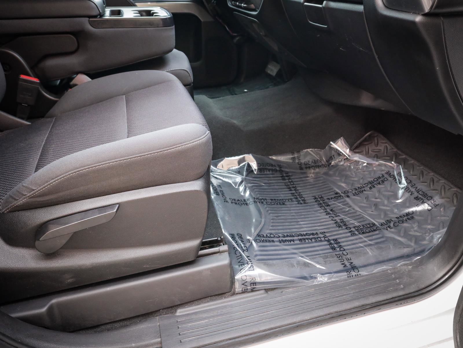 Used 2018 Chevrolet Silverado 1500 LT w/ All Star Edition image 24