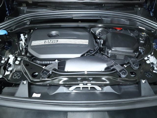 Used 2025 BMW X1 xDrive28i w/ Technology Package image 40