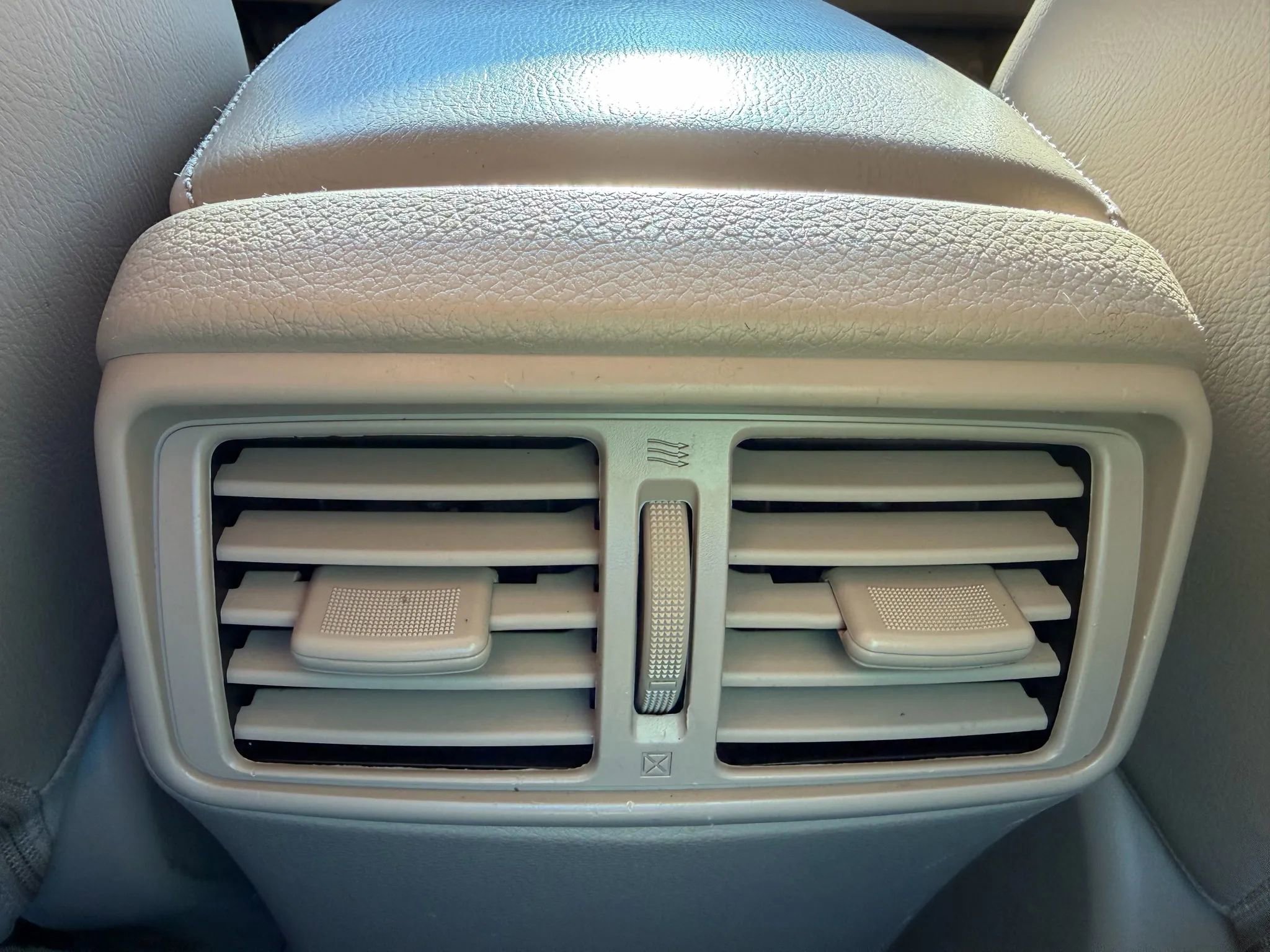 Used 2014 Nissan Rogue SL w/ SL Premium Package image 15