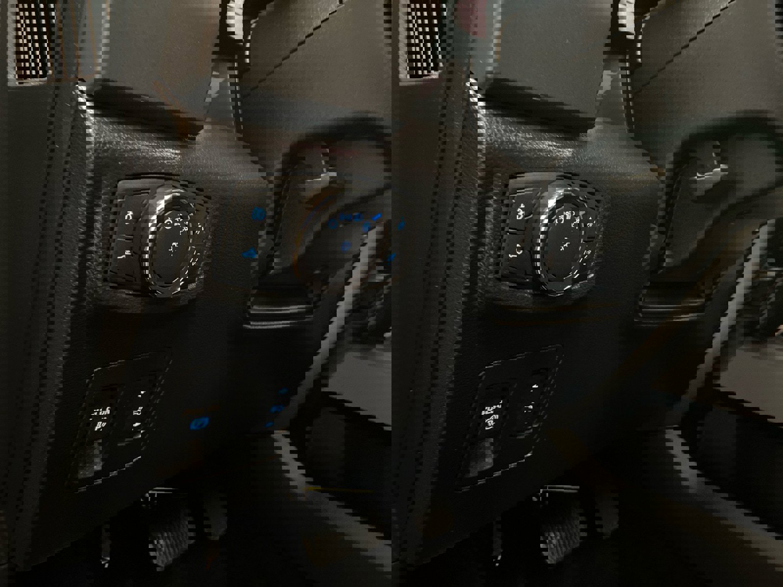 Used 2018 Ford F150 XLT w/ Equipment Group 301A Mid image 13