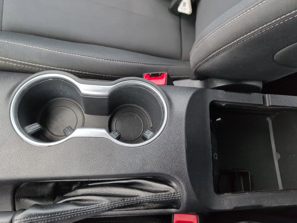 Used 2019 Ford Mustang Coupe w/ Equipment Group 101A RWD image 18