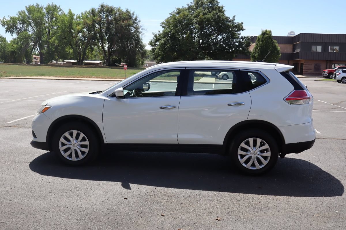 Used 2015 Nissan Rogue S AWD/4WD image 9