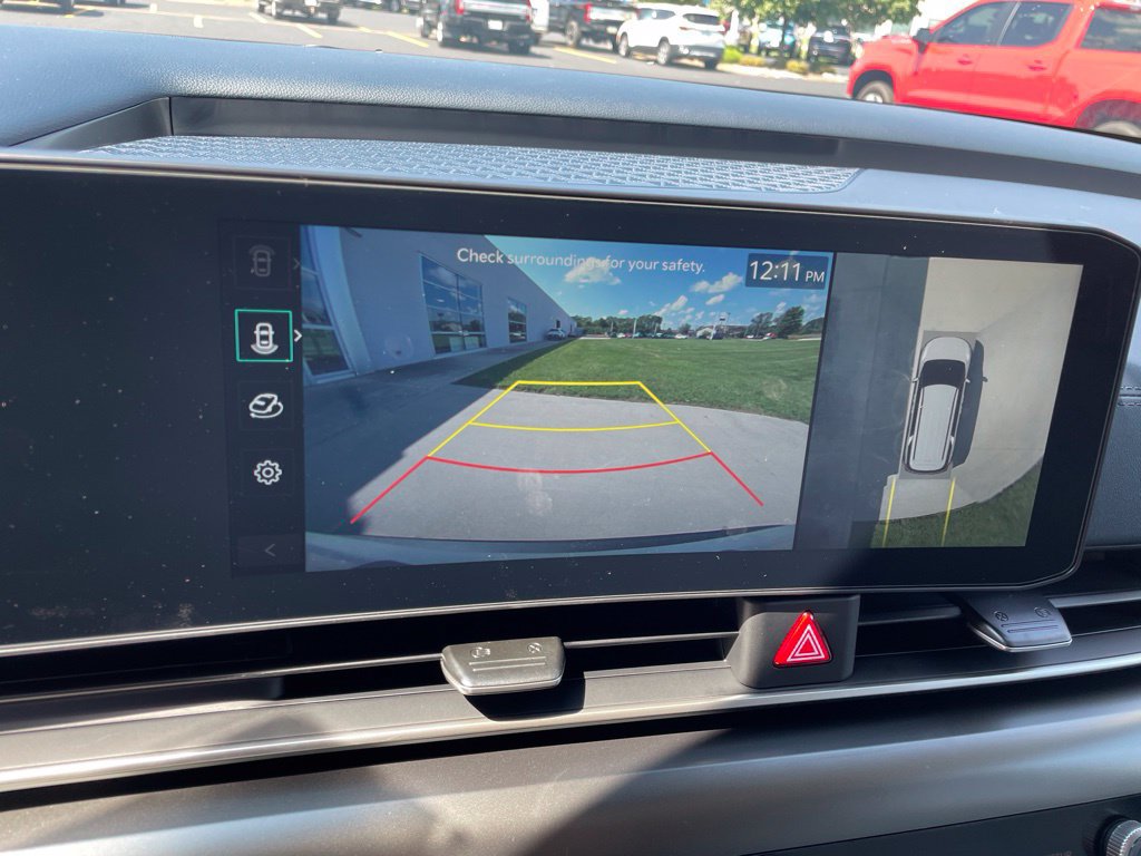 New 2027 Kia Carnival SX FWD image 22