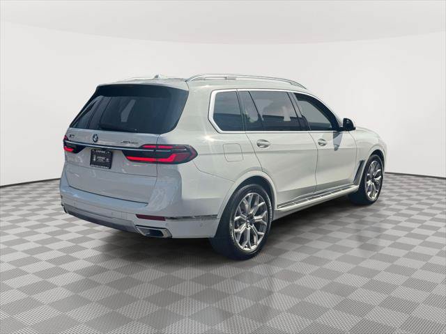 Used 2025 BMW X7 xDrive40i AWD/4WD image 6