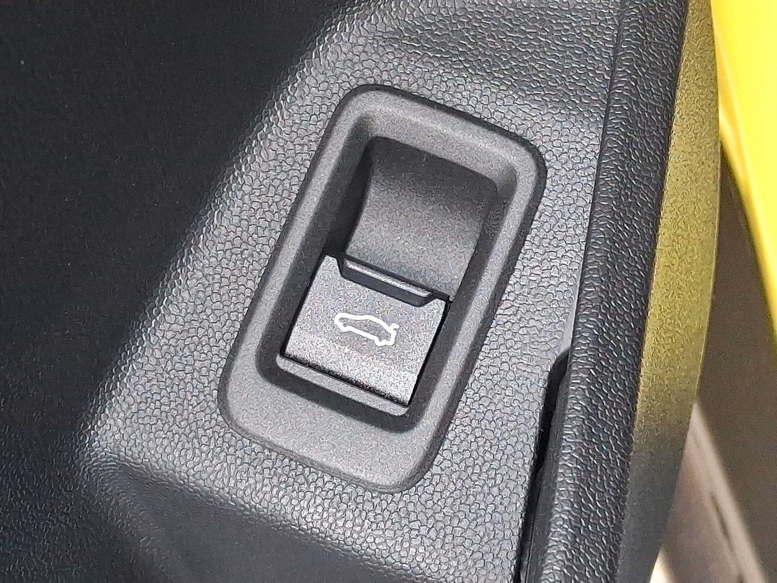 Used 2025 MINI Cooper S FWD image 26