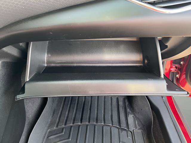 Used 2018 Chevrolet Malibu LT image 36