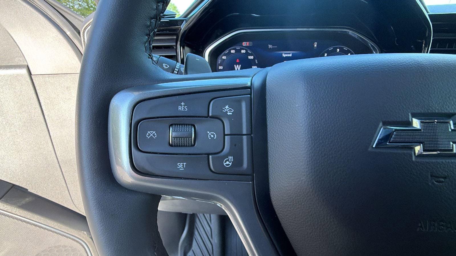 Certified 2025 Chevrolet Silverado 1500 LT Trail Boss w/ Convenience Package II AWD/4WD image 24