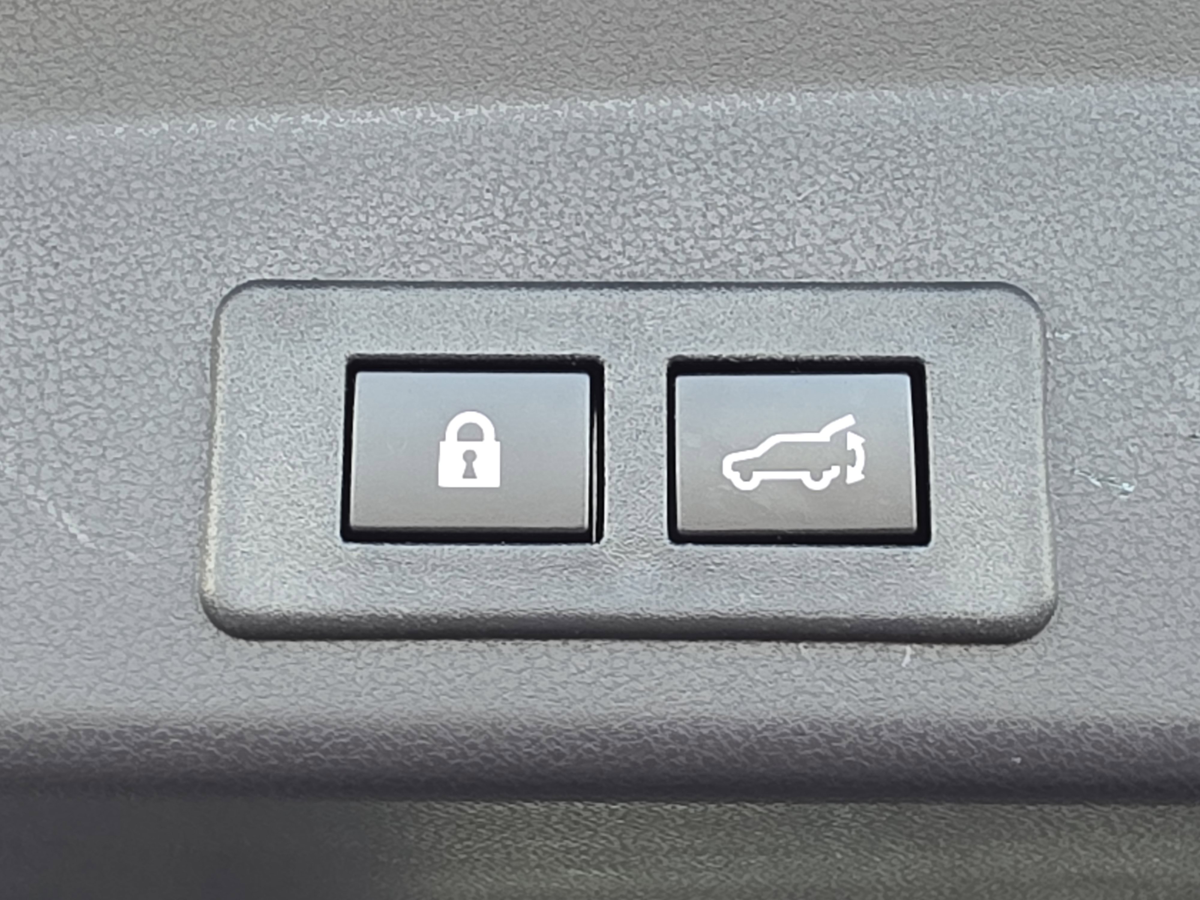 Used 2023 Subaru Ascent Limited w/ Technology Package image 13