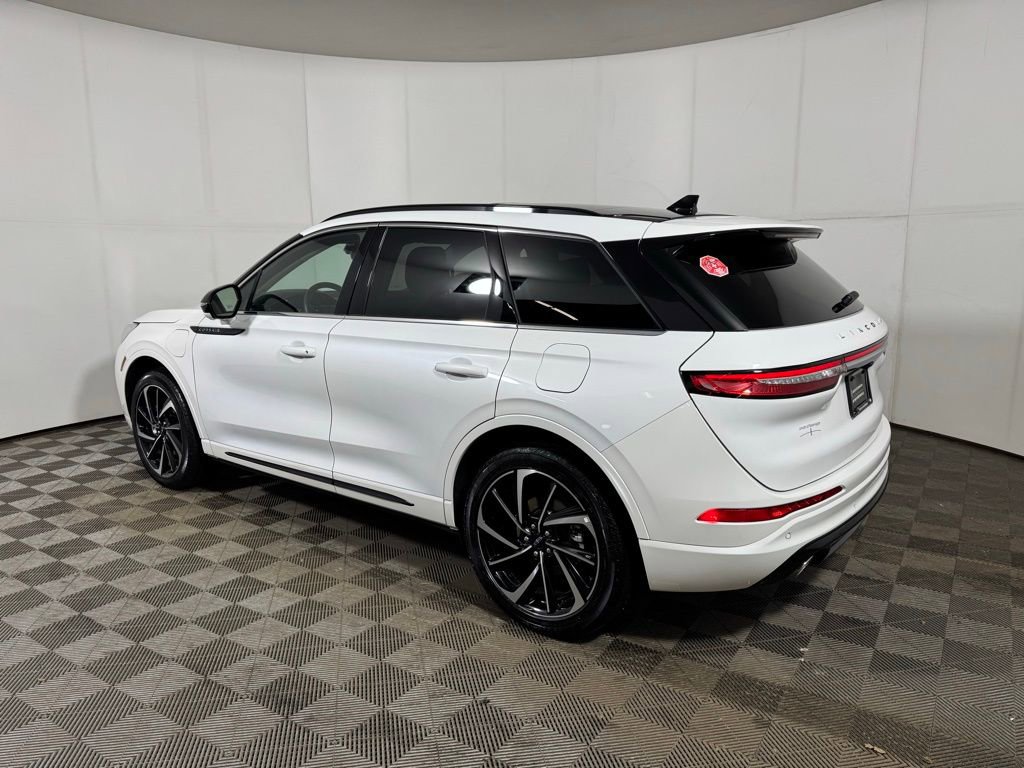 New 2025 Lincoln Corsair Grand Touring w/ Equipment Group 302A image 3