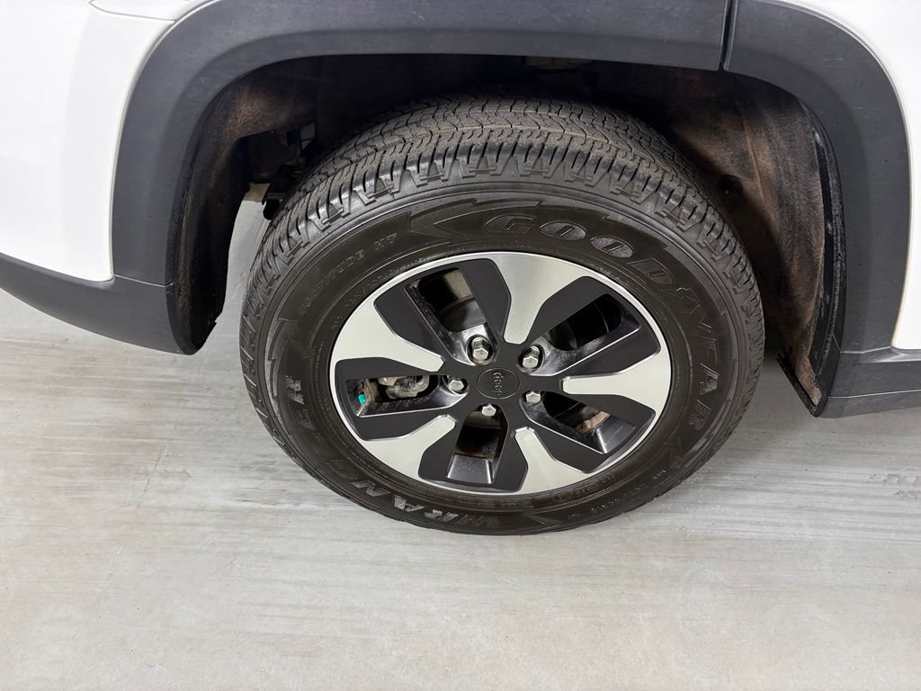 Used 2024 Jeep Grand Cherokee Limited 4xe AWD/4WD image 15