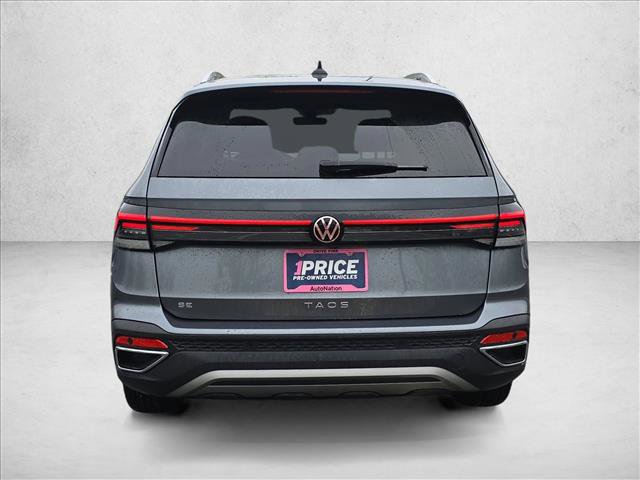Used 2025 Volkswagen Taos SE image 6