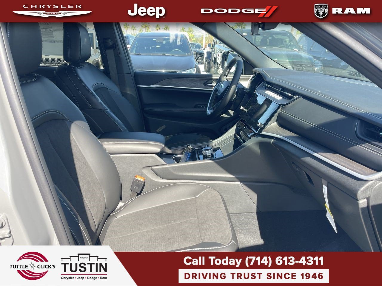 New 2027 Jeep Grand Cherokee Altitude AWD/4WD image 22