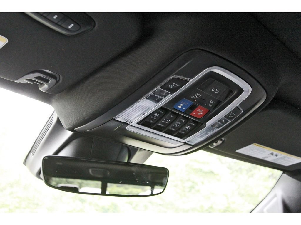 Used 2023 RAM 1500 Limited w/ Body Color Bumper Group AWD/4WD image 23