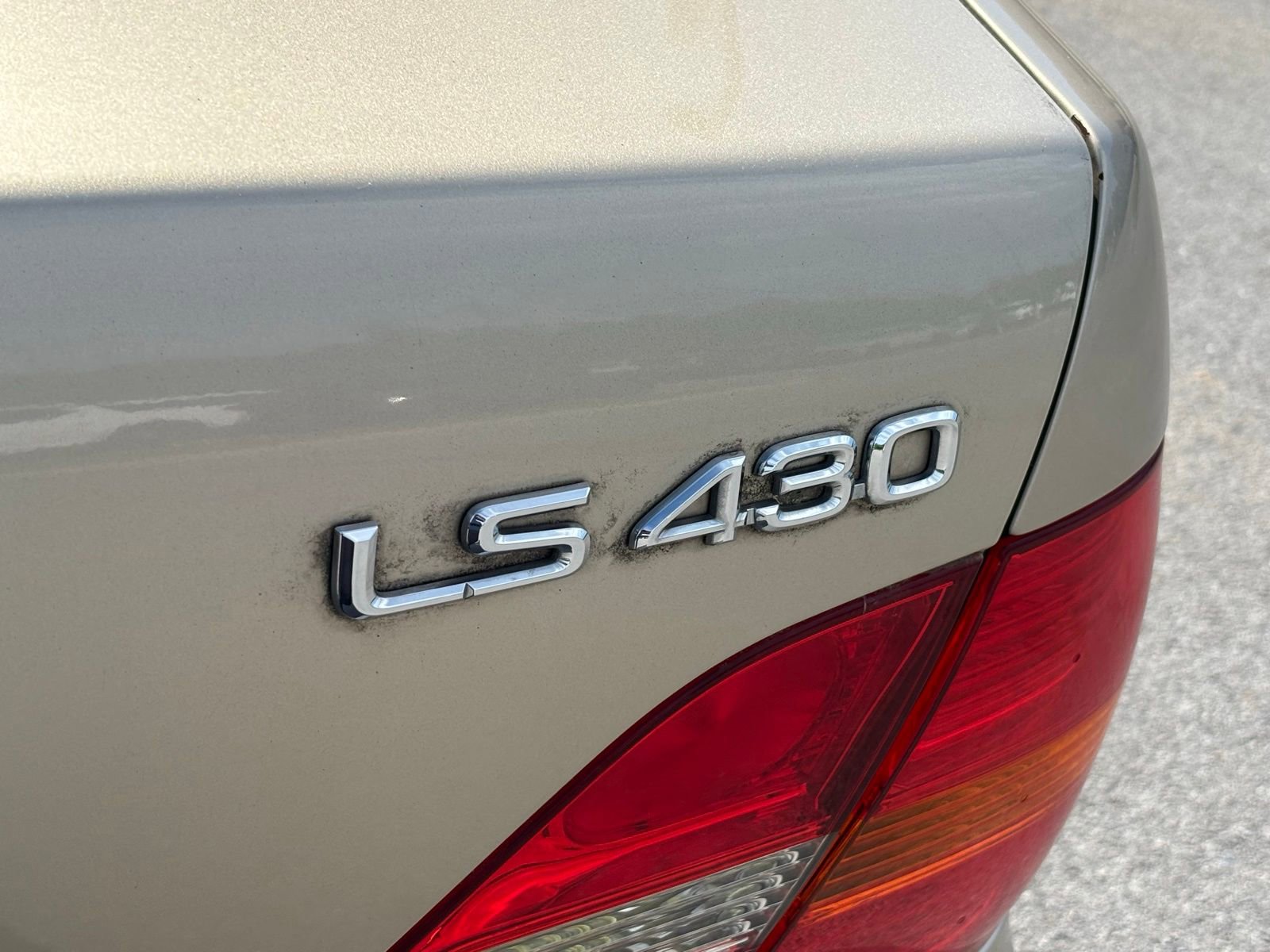 Used 2003 Lexus LS 430 RWD image 9