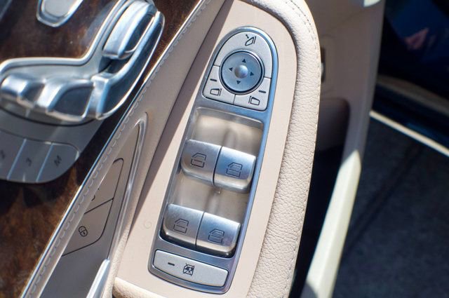 Used 2015 Mercedes-Benz C 300 4MATIC Sedan image 43