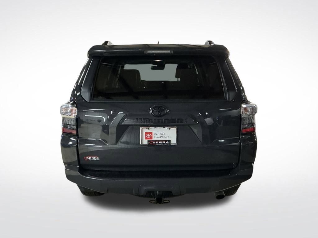Certified 2024 Toyota 4Runner SR5 Premium image 4