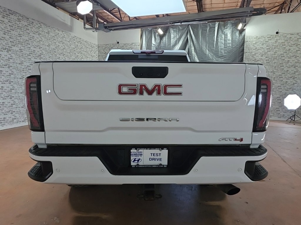 Used 2024 GMC Sierra 2500 AT4 w/ Technology Package image 5