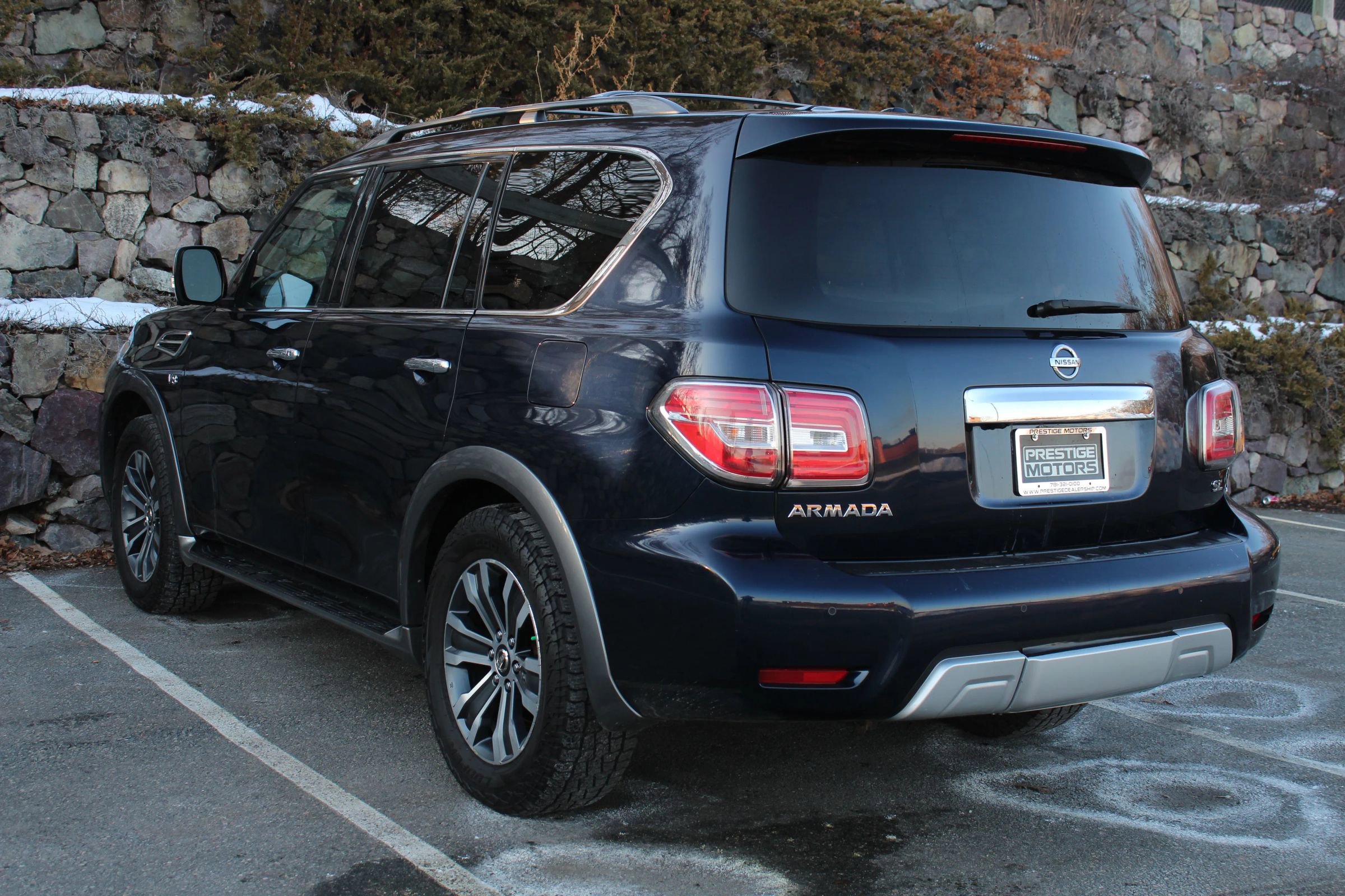 Used 2017 Nissan Armada SL image 7