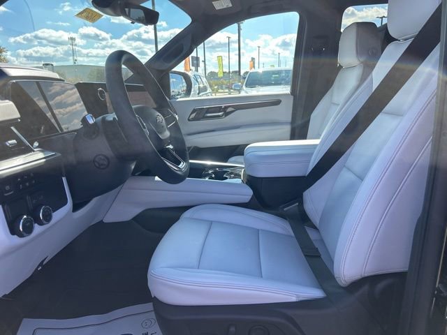New 2026 Chevrolet Suburban Premier image 15