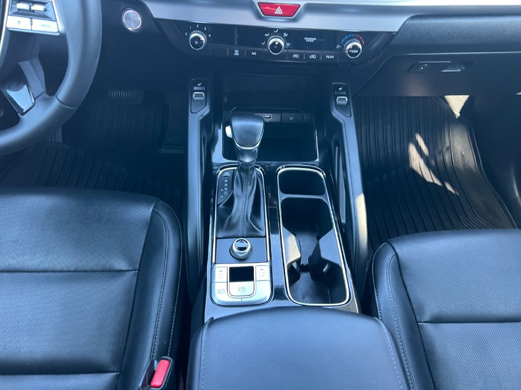 Used 2021 Kia Telluride S FWD image 3