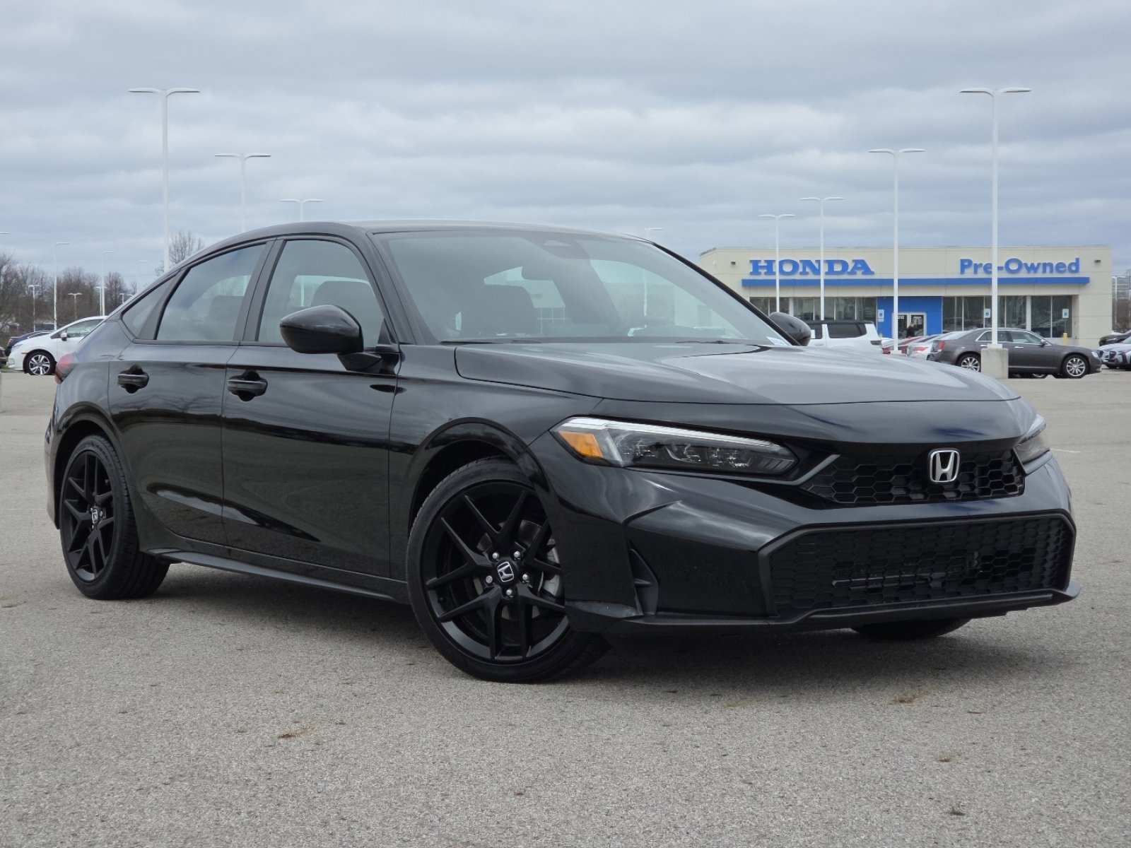 Used 2025 Honda Civic Sport image 2